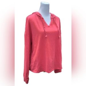 NWT Colsie raw edge cut v-neck hoodie sweatshirt Salmon Red color Sz Sm New!